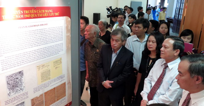 ໄຂງານວາງສະແດງສື່ມວນຊົນປະຕິວັດຫວຽດນາມ1925-1945